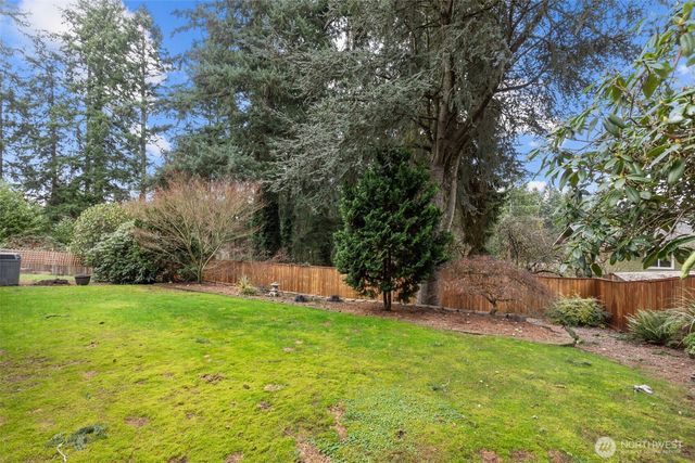 4901 66th Avenue W, University Place, WA 98467