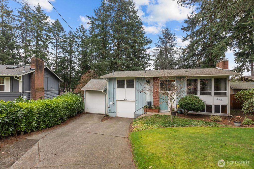 4901 66th Avenue W, University Place, WA 98467