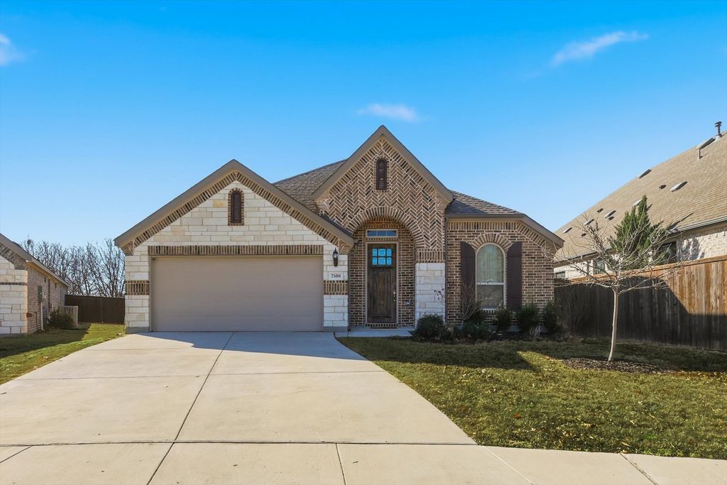 7508 Rhyner Way, Fort Worth, TX 76137