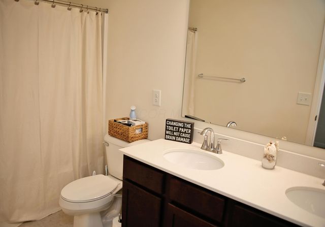 5368 Coble Park Drive, Canal Winchester, OH 43110