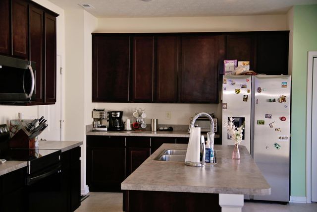 5368 Coble Park Drive, Canal Winchester, OH 43110