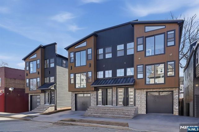 132 N 17th, East Orange, NJ 07017