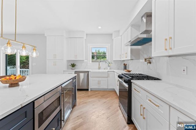 132 N 17th, East Orange, NJ 07017