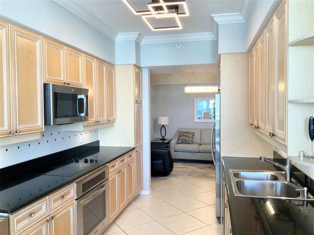3100 N Ocean Boulevard 2305, Fort Lauderdale, FL 33308