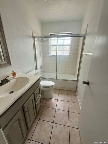 7708 Brunning, Live Oak, TX 78233