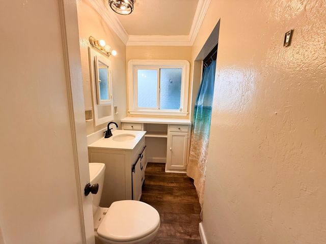 717 9th St, Marysville, CA 95901