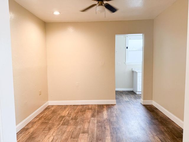 717 9th St, Marysville, CA 95901