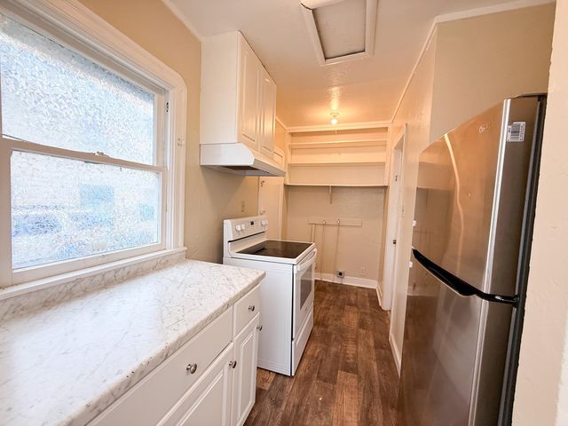 717 9th St, Marysville, CA 95901