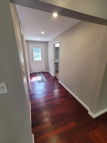 580 Lower Bay Road, Sanbornton, NH 03269