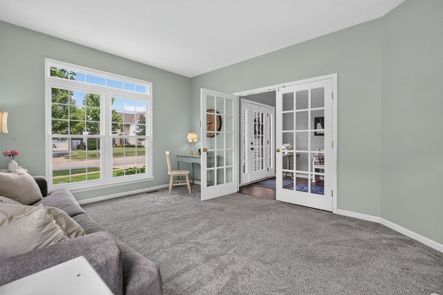10761 Allegheny Pass, Huntley, IL 60142