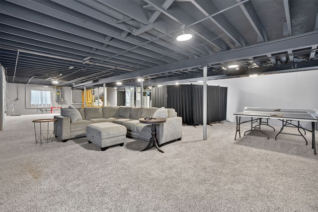 10761 Allegheny Pass, Huntley, IL 60142