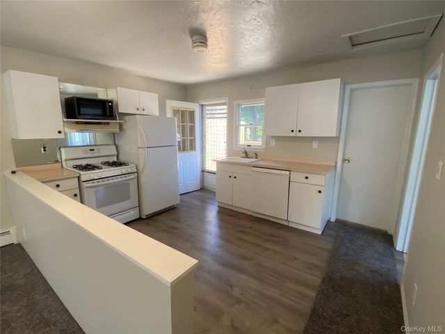 101 Rose Drive, Ronkonkoma, NY 11779