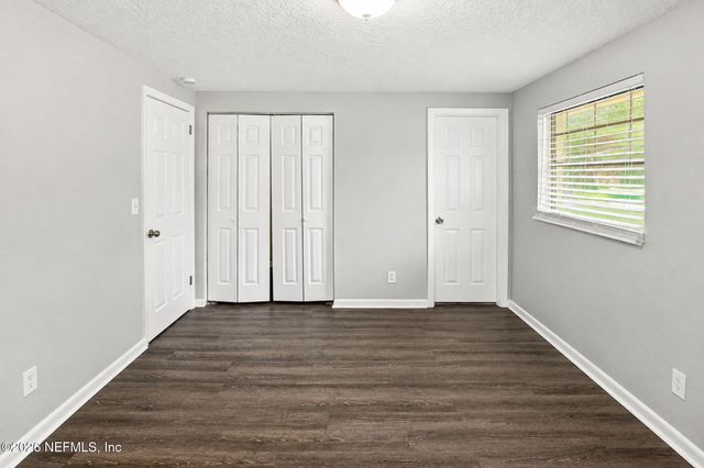 2633 TULSA Road N, Jacksonville, FL 32218