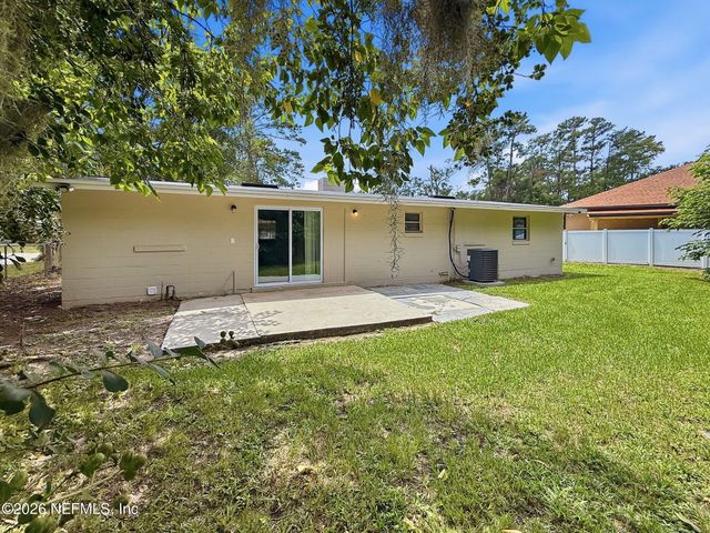 2633 TULSA Road N, Jacksonville, FL 32218