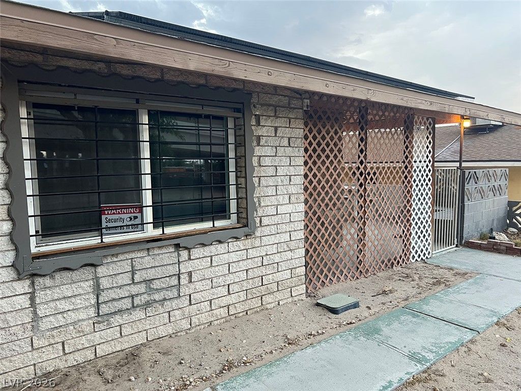 1801 Elm Avenue, Las Vegas, NV 89101 — photo 2