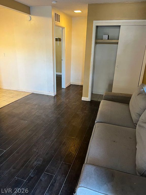 1801 Elm Avenue, Las Vegas, NV 89101 — photo 4