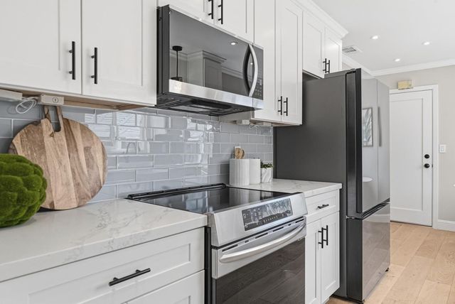 3329 Mauricia Avenue, Santa Clara, CA 95051