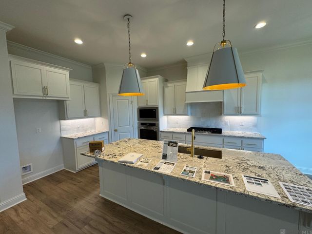 35201 Cane Market Rd, Denham Springs, LA 70706