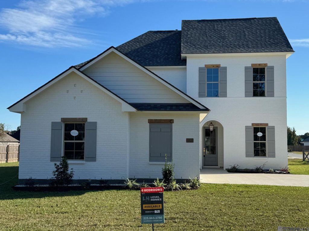 35201 Cane Market Rd, Denham Springs, LA 70706