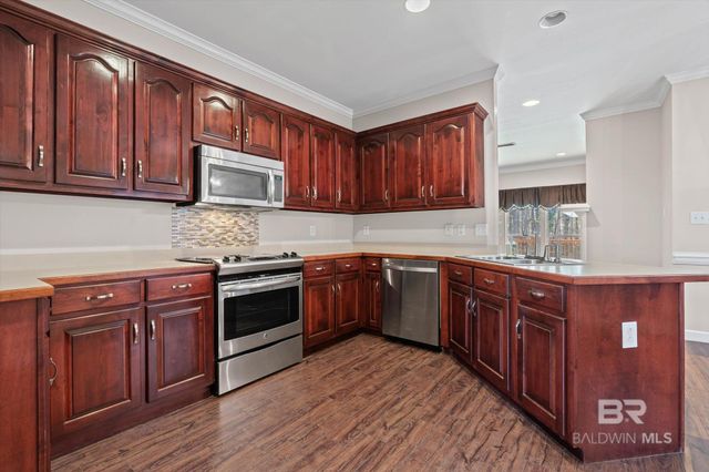 9977 Briarcliff Drive, Mobile, AL 36608