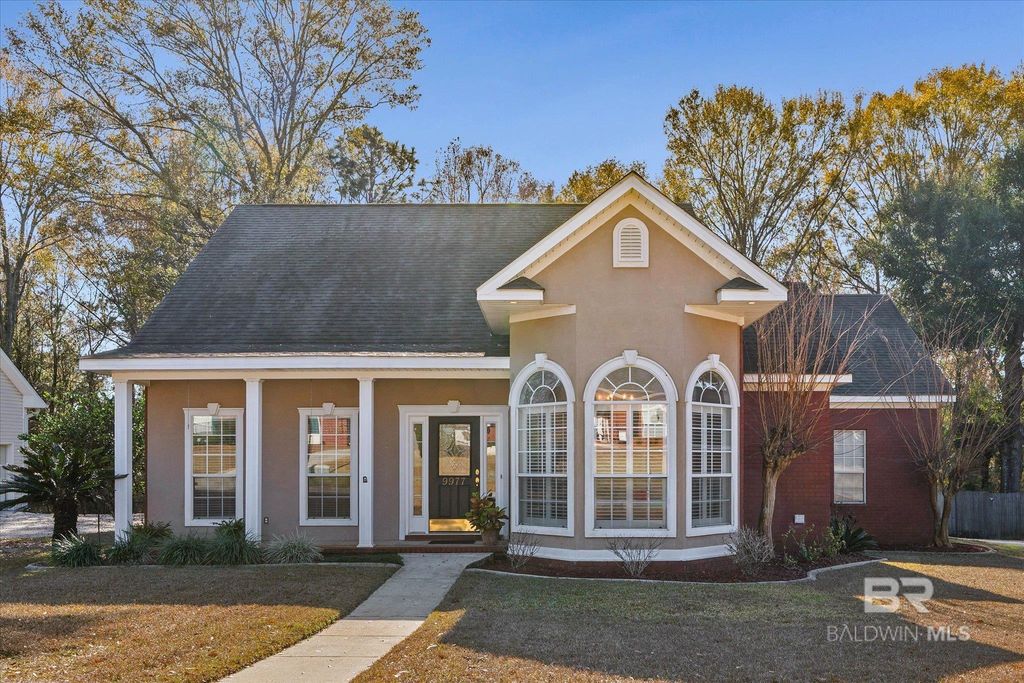 9977 Briarcliff Drive, Mobile, AL 36608