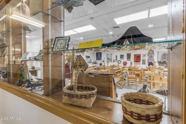 10341 W CHERYL Drive, Sun City, AZ 85351