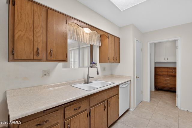 10341 W CHERYL Drive, Sun City, AZ 85351