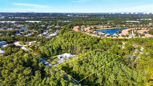 25504 Busy Bee DR, Bonita Springs, FL 34135