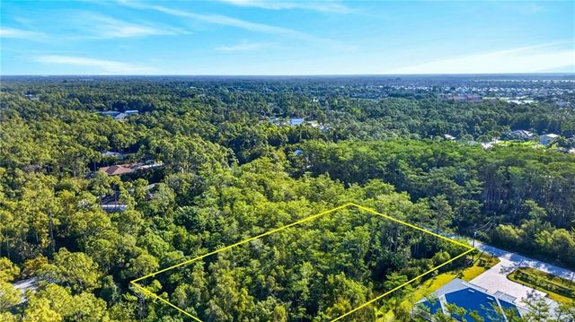 25504 Busy Bee DR, Bonita Springs, FL 34135