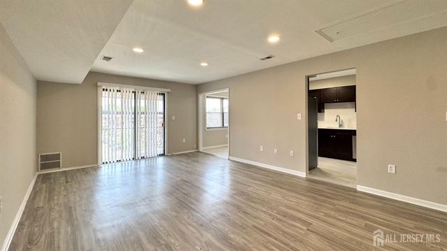 1511 raspberry Court, Edison, NJ 08817
