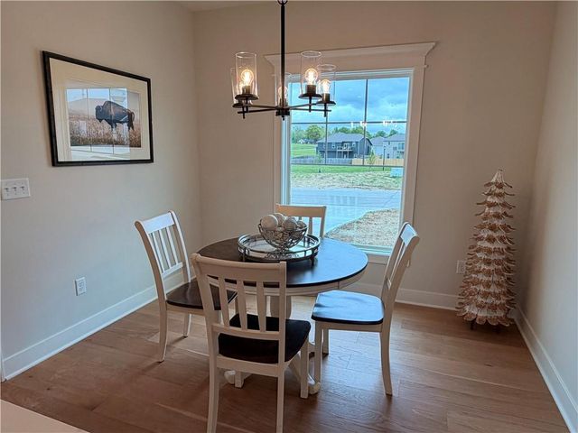 1642 N 157th Terrace, Basehor, KS 66007