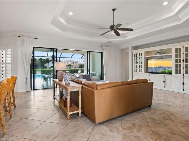 3428 Atlantic CIR, Naples, FL 34119
