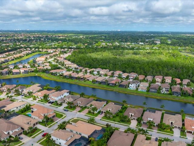3428 Atlantic CIR, Naples, FL 34119