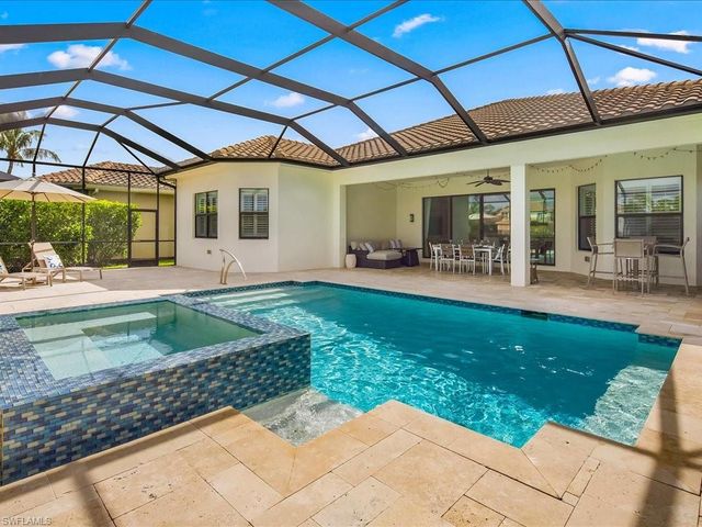 3428 Atlantic CIR, Naples, FL 34119