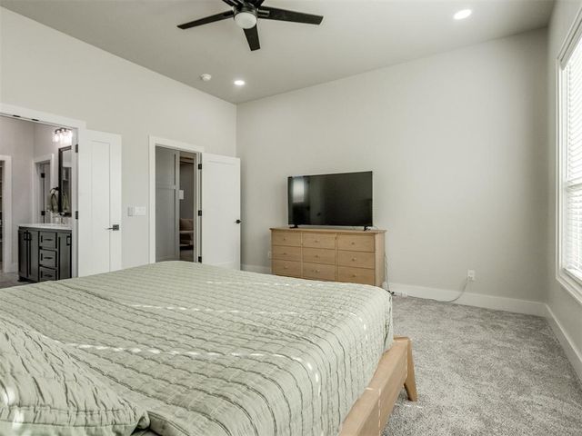 8012 NW 152nd Terrace, Edmond, OK 73013