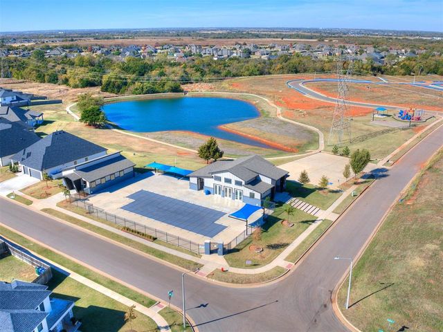 8012 NW 152nd Terrace, Edmond, OK 73013