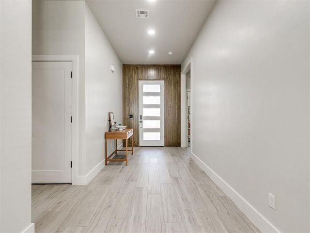 8012 NW 152nd Terrace, Edmond, OK 73013