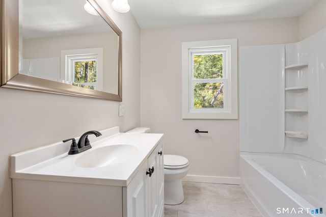814 New Litchfield Street, Torrington, CT 06790