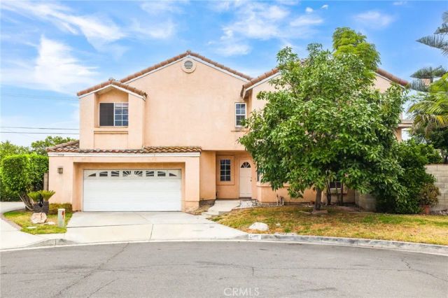 5108 W Napali, Santa Ana, CA 92704