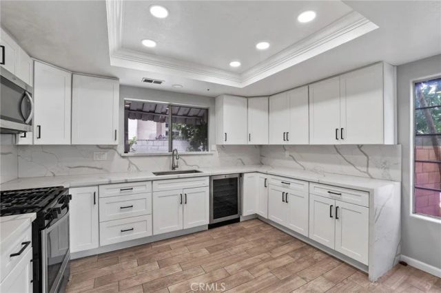 5108 W Napali, Santa Ana, CA 92704