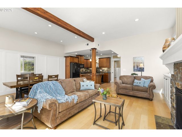 7006 Ne ELM St, Hillsboro, OR 97124