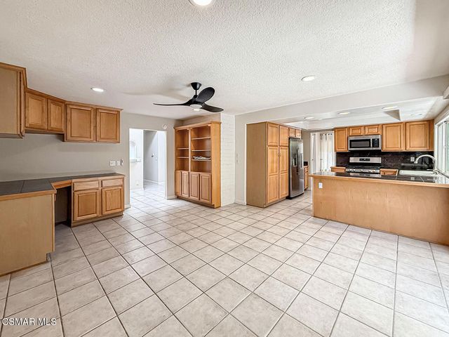 1064 Barrow Court, Westlake Village, CA 91361
