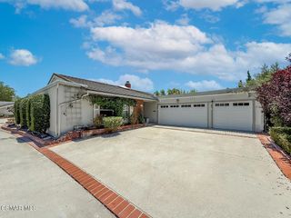 1064 Barrow Court, Westlake Village, CA 91361