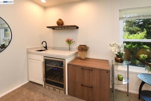 3255 Sweet Dr, Lafayette, CA 94549
