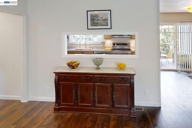 3255 Sweet Dr, Lafayette, CA 94549