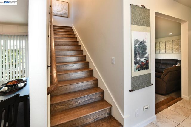3255 Sweet Dr, Lafayette, CA 94549