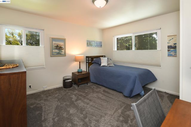 3255 Sweet Dr, Lafayette, CA 94549