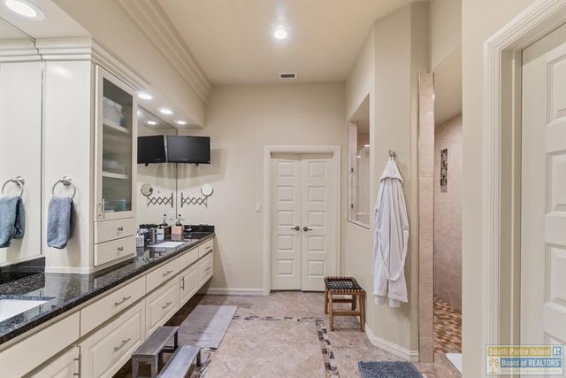 3002 Pinehurst Dr., Harlingen, TX 78550