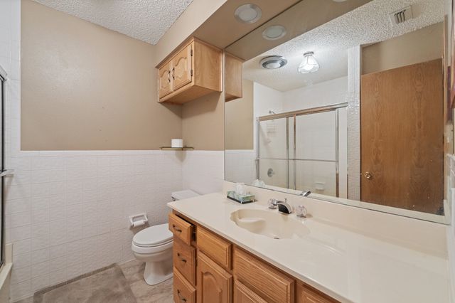 1605 Heather Court, Cleburne, TX 76033