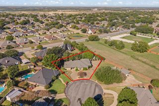 1605 Heather Court, Cleburne, TX 76033